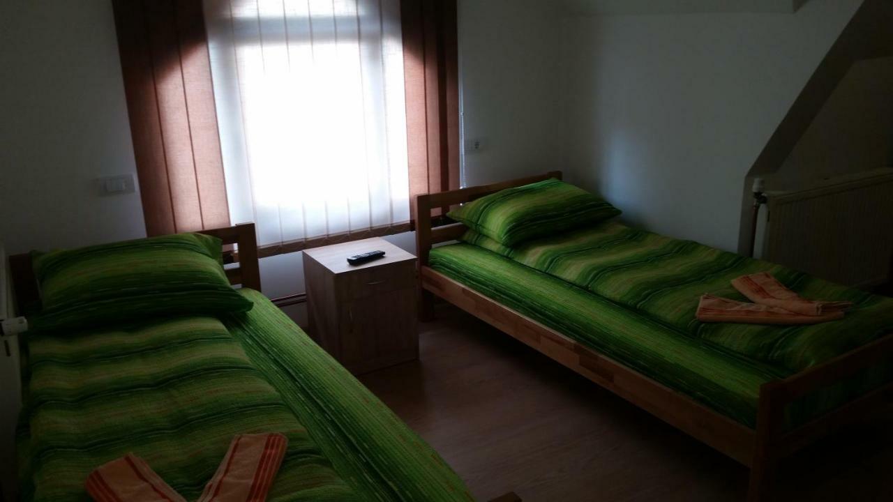 Art Hotell Nova Varoš Exteriör bild